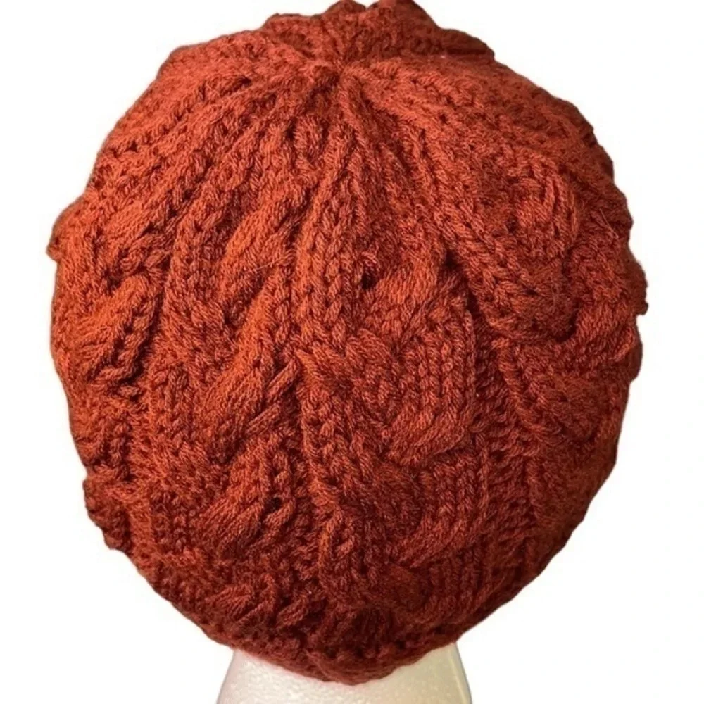 Maroon Knit‎ Hat